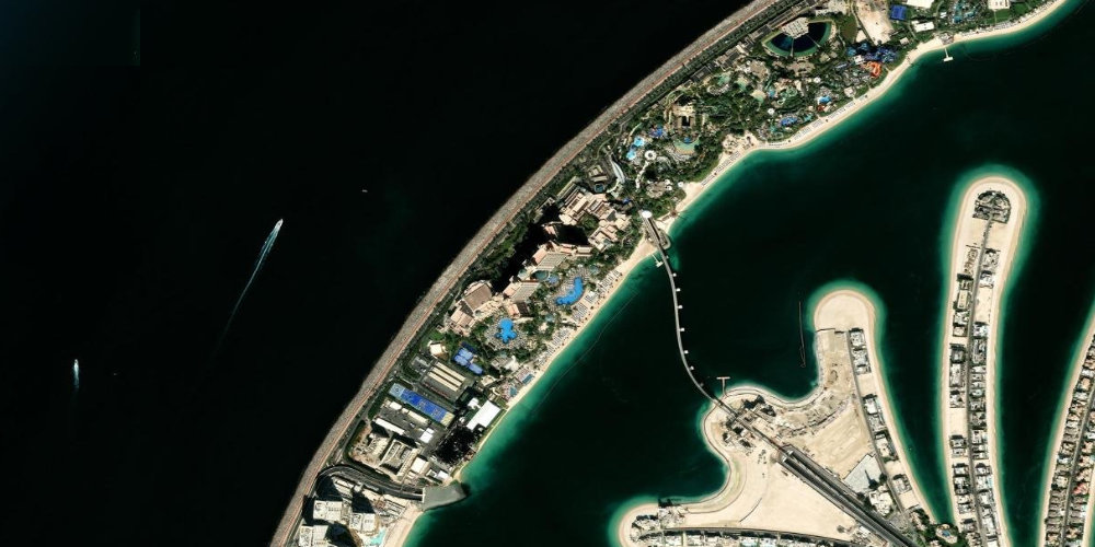 Atlantis The Palm со спутника