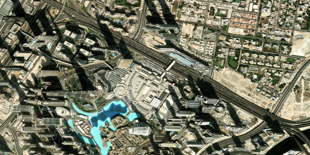 The Dubai Mall со спутника